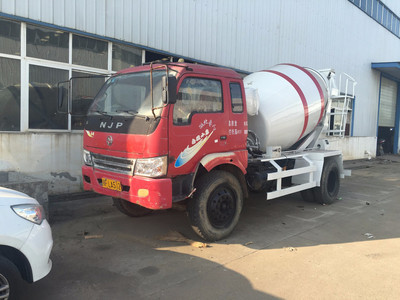 福州二手水泥攪拌車市場分析及改裝服務(wù)推薦 程力小胡工廠與貴州現(xiàn)貨資源